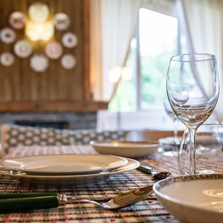 Spacious 4br 10p Center Megève