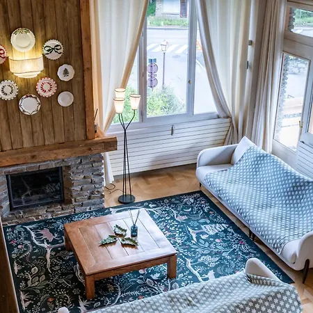 Spacious 4br 10p Center Апартаменти