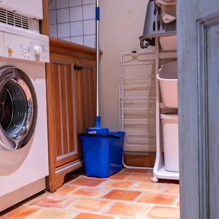 Spacious 4br 10p Center Megève