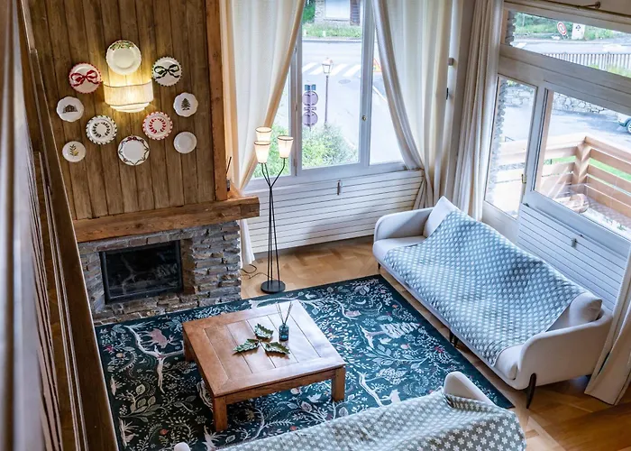 Spacious 4br 10p Center Διαμέρισμα