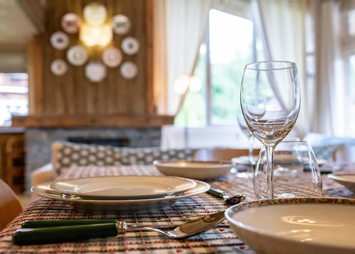 Spacious 4br 10p Center Megève