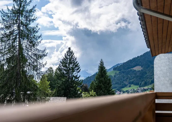 Spacious 4br 10p Center * Megève