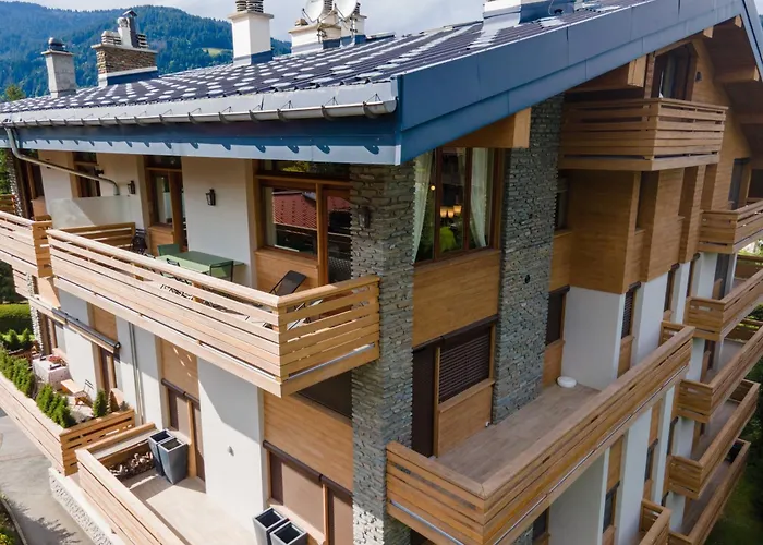 Διαμέρισμα Spacious 4br 10p Center